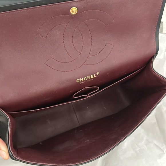 Chanel Jumbo Double Flap - Picture 5 of 8